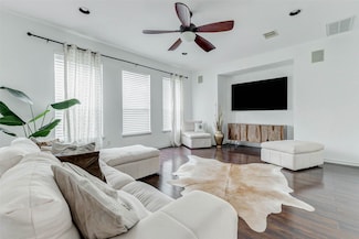 1203 Ennis St, Houston, TX 77003