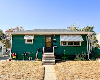 1506 N 13th St, Bismarck, ND 58501