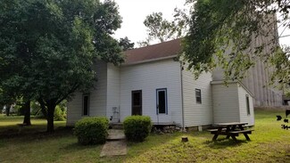 102 S Merchant St, Belle Plaine, KS 67013