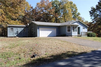 64 Cranfield Dr, Bella Vista, AR 72714