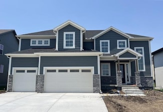 17194 S Heatherwood St, Overland Park, KS 66062