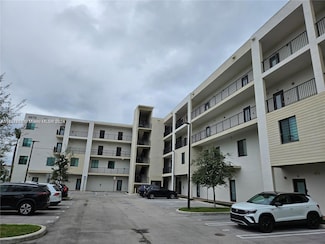 4670 NW 84th Ave Unit 13, Doral, FL 33166