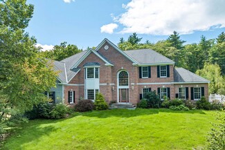 11 Lamprey Ln, Concord, NH 03301