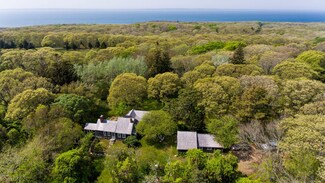 54 Mayhew Norton Rd, Vineyard Haven, MA 02568