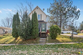 630 3rd St, Duluth, MN 55810