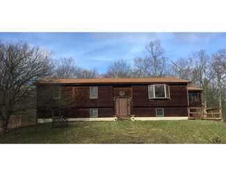 379 Brookfield Rd, Brimfield, MA 01010