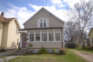 12 2nd St, Dalton, MA 01226