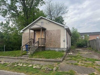 111 N Stormont St, Princeton, IN 47670
