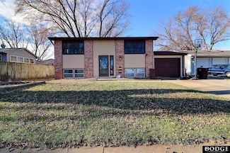 923 Michael St, Fremont, NE 68025