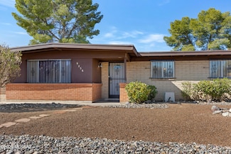 9256 E 26th St, Tucson, AZ 85710