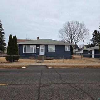 1204 Catlin Ave, Superior, WI 54880