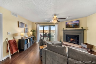 152 Falls Point Dr Unit 2A, Lake Ozark, MO 65049