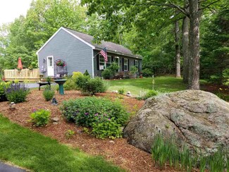 168 Highland Dr, Henniker, NH 03242