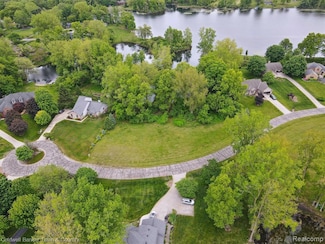 0 Mallards Landing Unit 20251003626, Highland Township, MI 48357