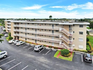 2724 Garden Dr N Unit 302, Lake Worth, FL 33461