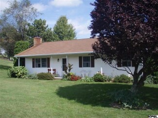 465 University Dr Unit 6, Biglerville, PA 17307