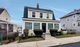 45 Floyd St, Winthrop, MA 02152