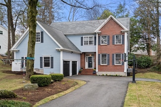 33 Upwey Rd, Wellesley Hills, MA 02481