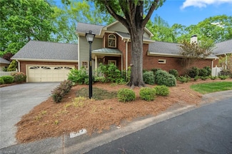 313 Hambrick Ct, Winston Salem, NC 27106