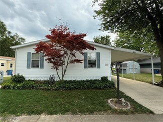 104 Morningside Dr, Port Clinton, OH 43452