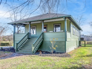 12 Sal's Ln, Brevard, NC 28712