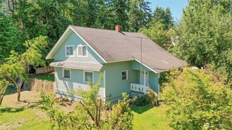 7029 Riverview Rd, Snohomish, WA 98290