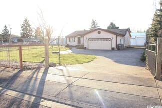 746 Templeton St, Brownsville, OR 97327