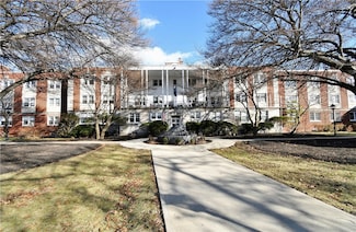 825 Morewood Ave Unit F6, Pittsburgh, PA 15213