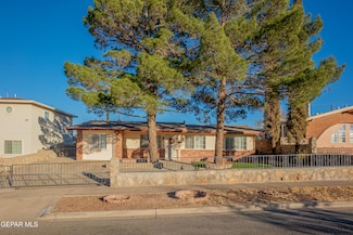 2224 Escarpa Dr, El Paso, TX 79935