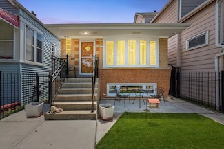 2317 W 50th St, Chicago, IL 60609