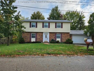 39 Lake Dr, Parkersburg, WV 26104