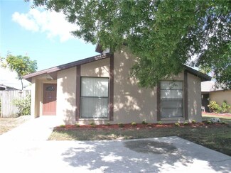 8236 Ravencroft Dr, Tampa, FL 33615