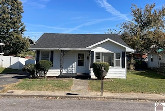 206 N Maple St, Marion, KY 42064