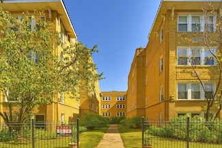 4343 N Sacramento Ave Unit 2B, Chicago, IL 60618