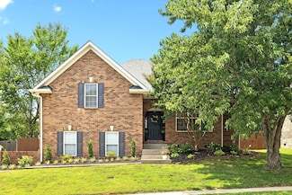 4020 Barnes Cove Dr, Antioch, TN 37013