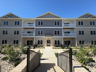 420 Capstone Dr Unit 301, Lynchburg, VA 24502