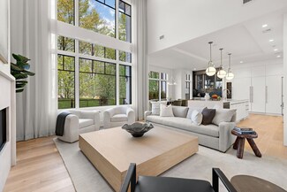 16 Stone Bridge Ct, Demarest, NJ 07627
