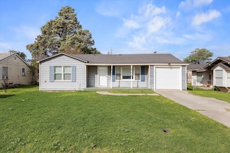 603 Locust St, Idalou, TX 79329