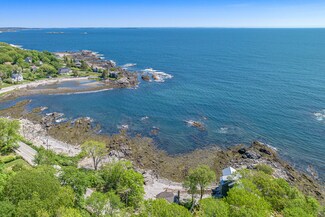 1120 Shore Rd, Cape Elizabeth, ME 04107