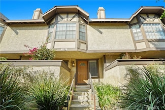 8245 Mason Ave Unit C, Winnetka, CA 91306