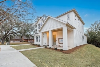 1152 Cove Pointe Dr, Panama City, FL 32401