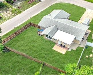 7611 Spirea Dr, Port Richey, FL 34668