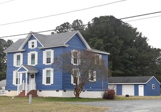 20204 Market St, Onancock, VA 23417