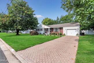 105 Sagamore Ave, Oceanport, NJ 07757