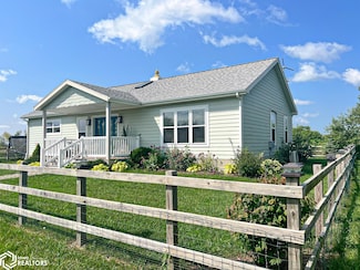 2151 185th St Unit 11, Fairfield, IA 52556