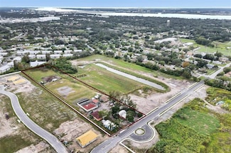 1616 23rd St E, Bradenton, FL 34208