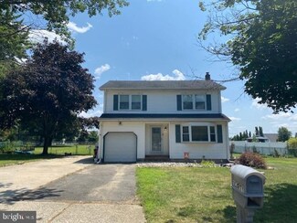 3 Carty Dr, Bordentown, NJ 08505
