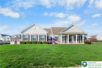 1605 Dartmoor Dr, Easton, PA 18040