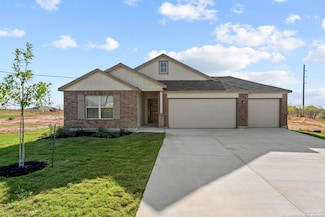 113 Pendleton Cove, Floresville, TX 78114