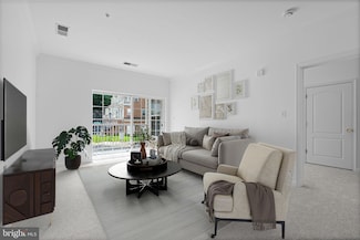 9713 Handerson Place Unit 203, Manassas Park, VA 20111